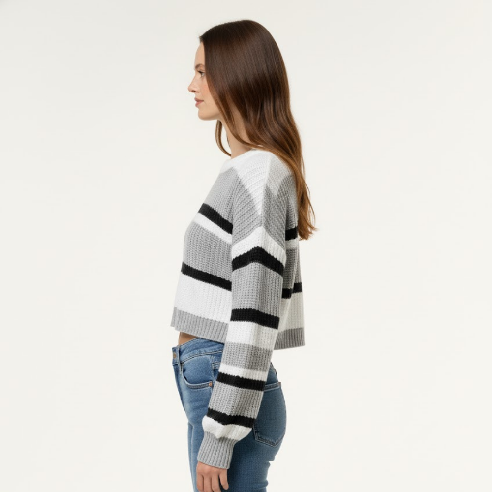 Damski sweter w paski o skróconym kroju