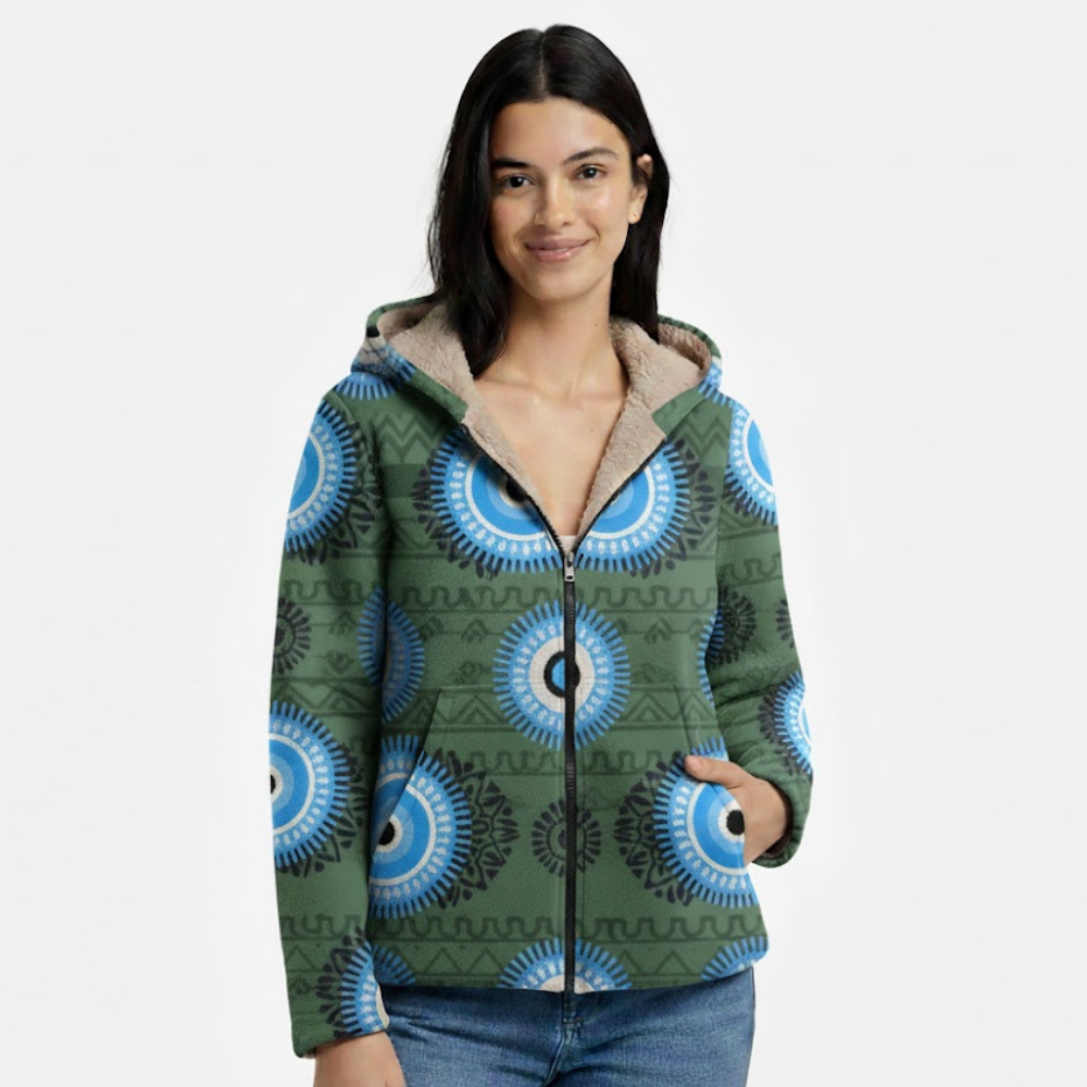 Damski płaszcz z kapturem i podszewką w kwiaty