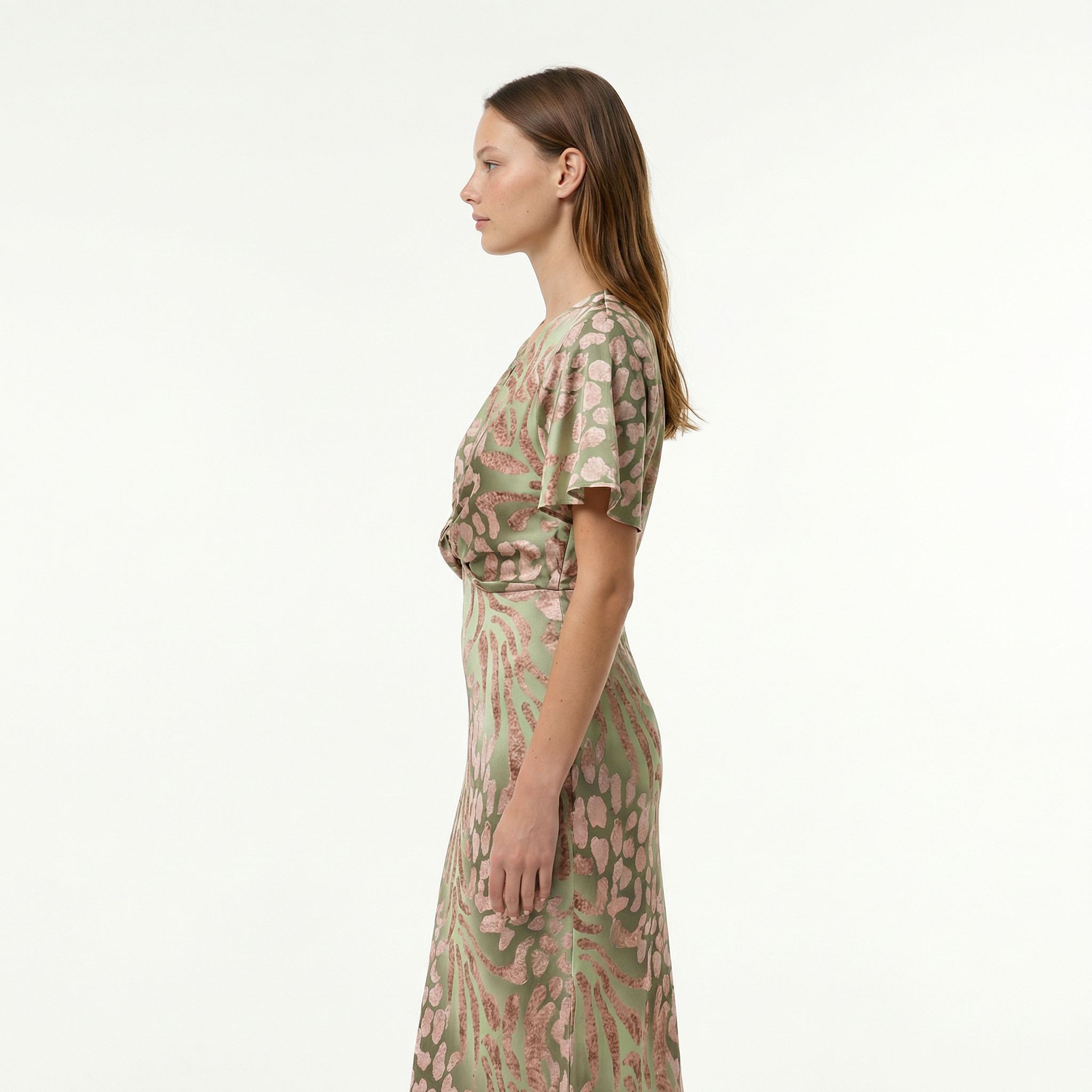 Elegancka Damska Sukienka Midi o Kroju Kopertowym – Dekolt V, Motylkowe Rękawy, Plisowany Fason Slim Fit