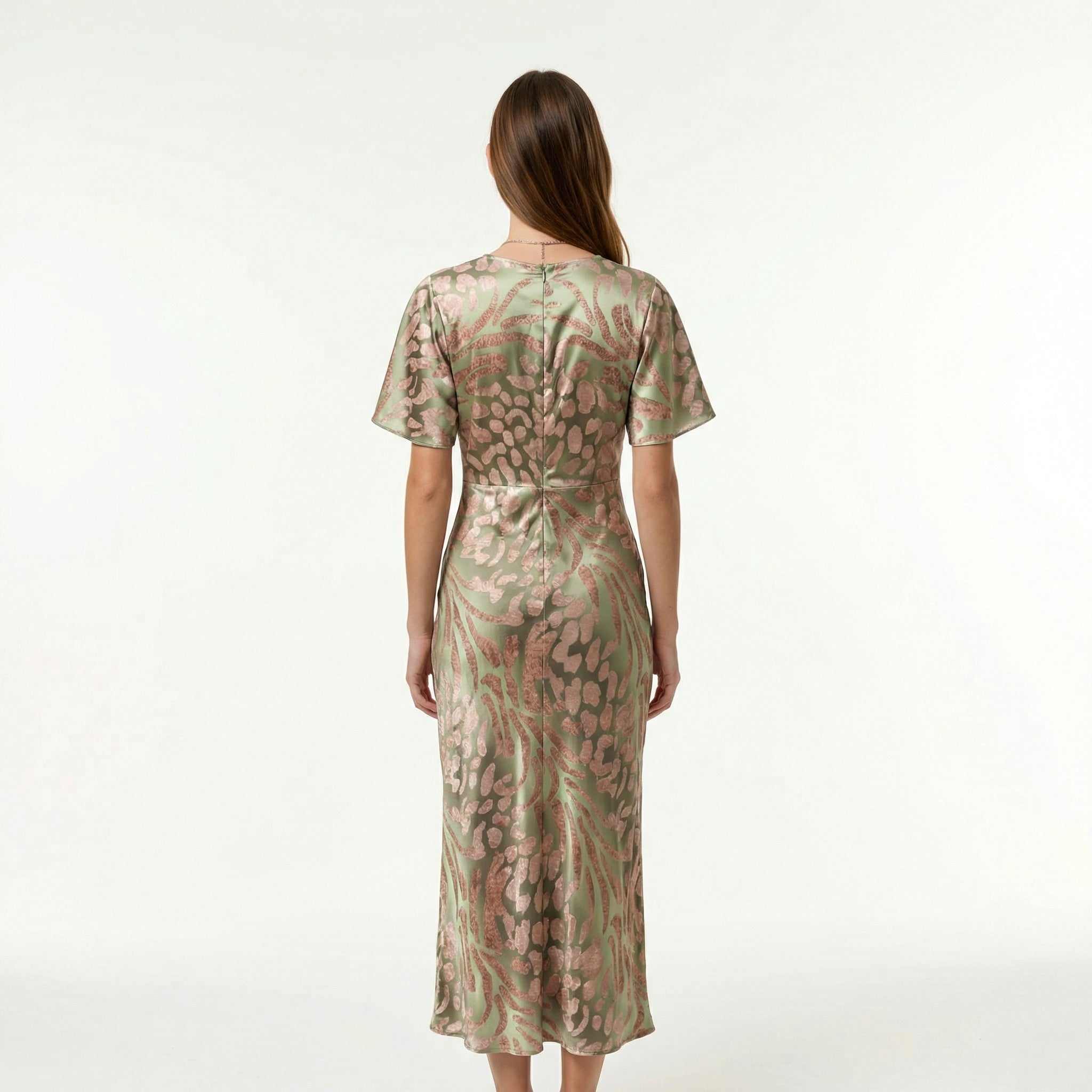 Elegancka Damska Sukienka Midi o Kroju Kopertowym – Dekolt V, Motylkowe Rękawy, Plisowany Fason Slim Fit